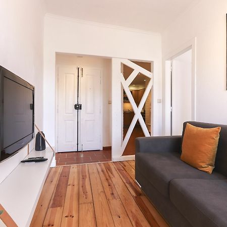 Typical Mouraria By Homing Apartment Lisabona Exterior foto