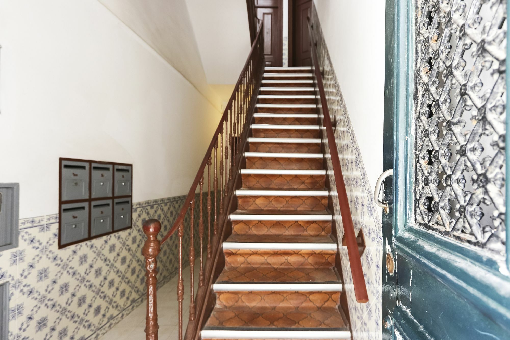 Typical Mouraria By Homing Apartment Lisabona Exterior foto